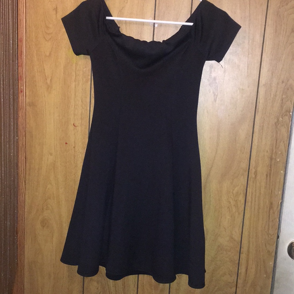 off the shoulder f21 black dress